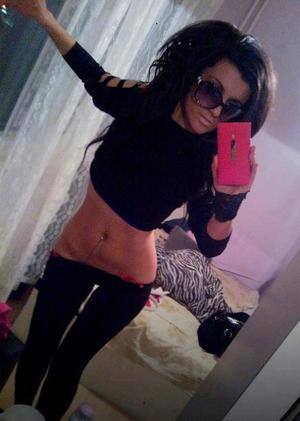 Meet Alexys from Wisconsin (19) | Discreet Adult Dating