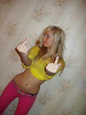 Giana, 25, profile image for California dating page