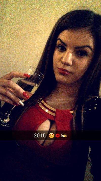 Yoselin (25) in Florida | Friends with Benefits