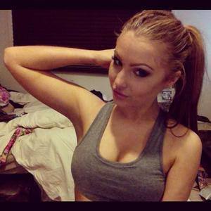 Estrella, 28, Missouri | Local FWB Dating Profile