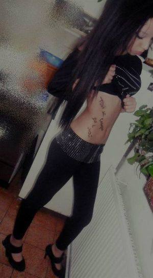 Genesis (18) in Nevada | Friends with Benefits