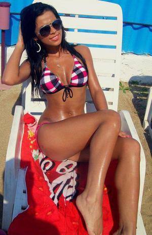 Toni (23) in Louisiana | Friends with Benefits