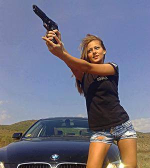 Meet Michelle (28) from Michigan | FWB Casual Partner