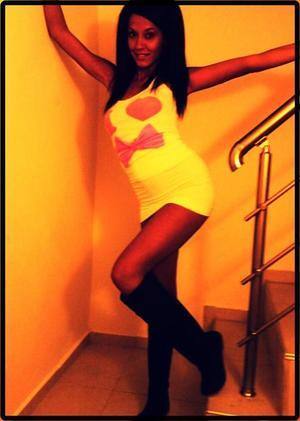 Chat with Kaylyn (22) | New York Casual Partners