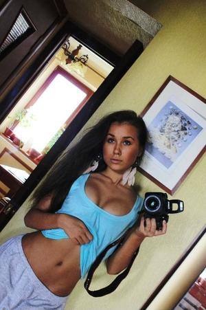 Lucy, 24, California | Local FWB Dating Profile