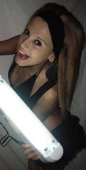 Janiyah (24) in Florida | Friends with Benefits