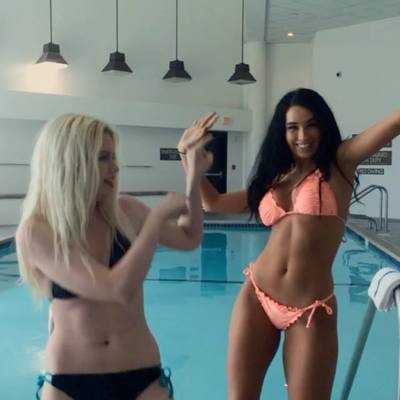 Meet Kayla (24) from California | FWB Casual Partner