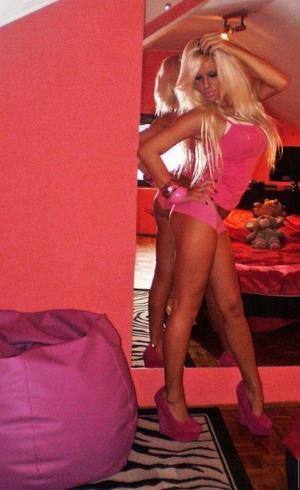 Meet Sasha (22) from Washington | FWB Casual Partner