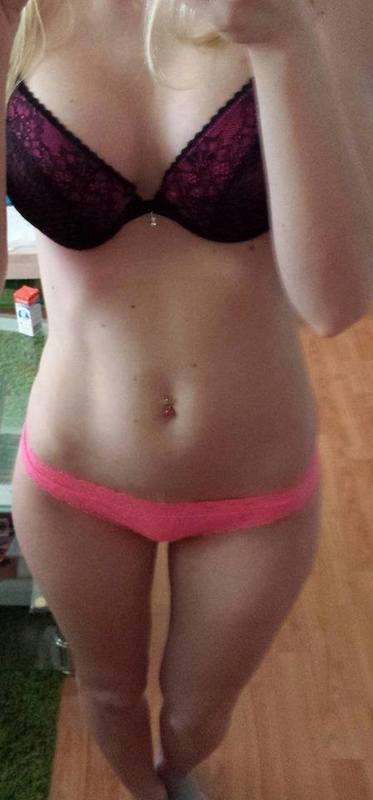 Sandra, age 24, Buffalo, NY profile picture