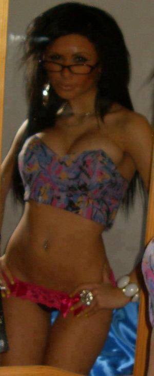 Meet Briana (18) from Tennessee | FWB Casual Partner