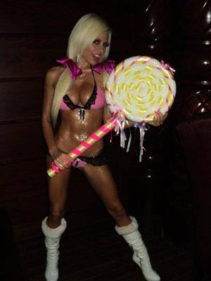 Chat with Wanda (24) | British Colombia Casual Partners