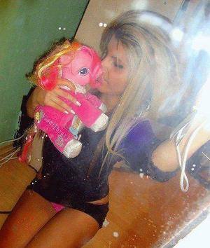 Meet Baylee (26) from New York | FWB Casual Partner