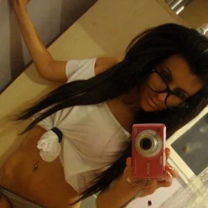 Looking for local cheaters? Take Charlotte from Oregon home with you