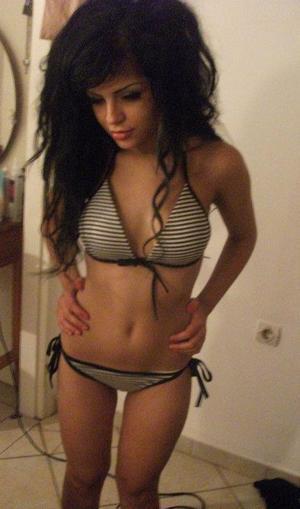 Looking for girls down to fuck? Wendy from South Carolina is your girl