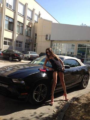 Zandra from Massachusetts is looking for adult webcam chat