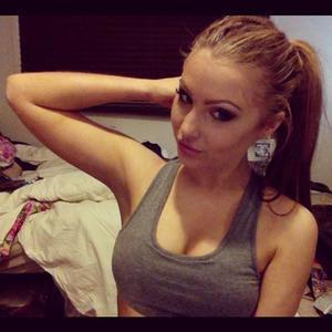 Looking for local cheaters? Take Frances from Iowa home with you