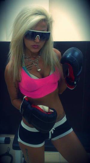 Sadie from Rhode Island is looking for adult webcam chat