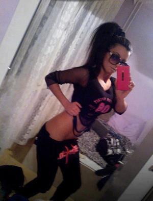 Tiana is a cheater looking for a guy like you!