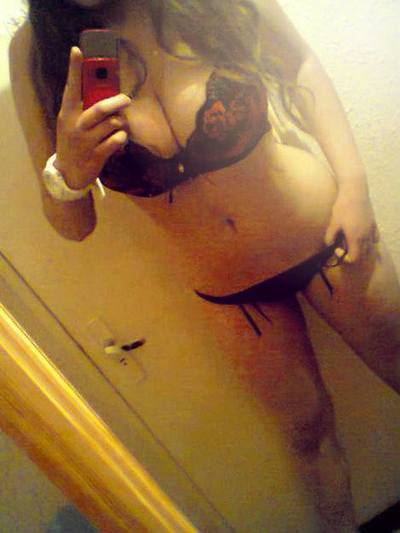 Meet local singles like Araceli from Virginia who want to fuck tonight