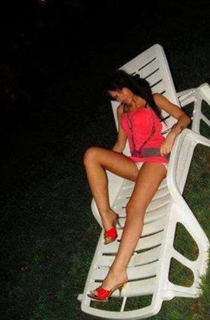 Yuliana from Oregon is interested in nsa sex with a nice, young man