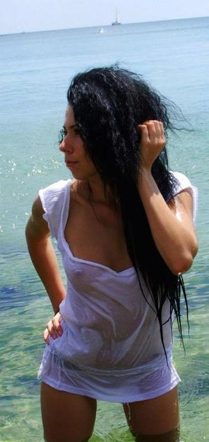Looking for local cheaters? Take Janet from Hawaii home with you