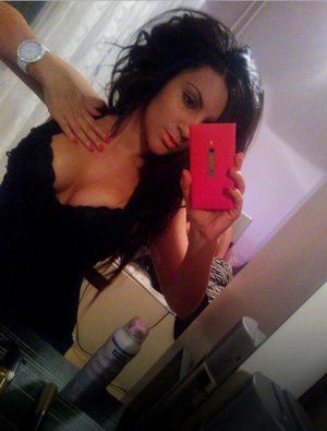 Lauren is a cheater looking for a guy like you!