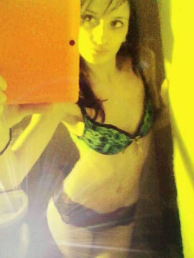 Stefanie from Delaware is looking for adult webcam chat