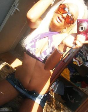 Looking for girls down to fuck? Iliana from South Dakota is your girl
