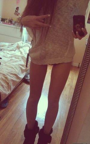 Daniella from Arizona is looking for adult webcam chat