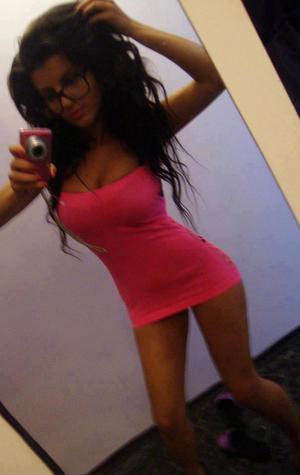 Escorts like Jesse are down to fuck you now!