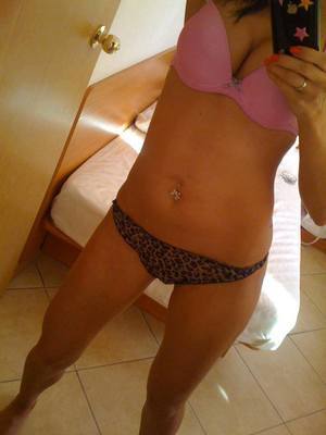 Meet local singles like Anne from Ohio who want to fuck tonight