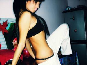 Sherika from Mississippi is looking for adult webcam chat
