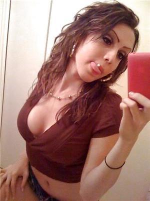 Theresa from Illinois is the best local fuck buddy you can ever find
