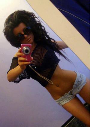 Escorts like Belinda are down to fuck you now!