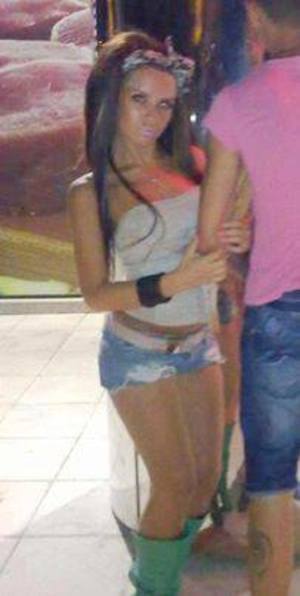 Leticia from Alabama is interested in nsa sex with a nice, young man