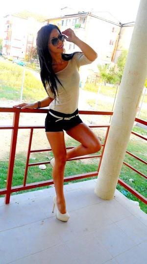 Simone from Colorado is DTF, are you?