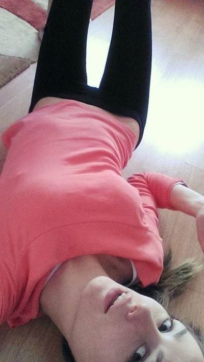 Siena from Texas is looking for adult webcam chat