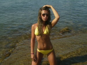 Meet local singles like Marissa from Connecticut who want to fuck tonight