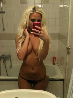 Escorts like Mariana are down to fuck you now!
