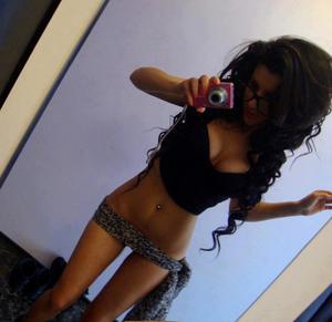 Emelia from New York is DTF, are you?