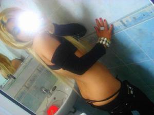 Ayesha from Colorado is looking for adult webcam chat