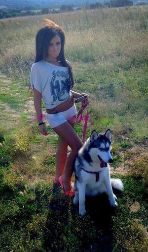 Shayna is a cheater looking for a guy like you!