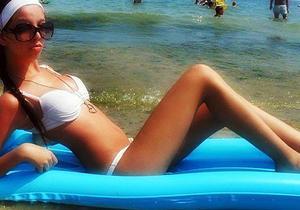 Looking for local cheaters? Take Maribel from Arizona home with you