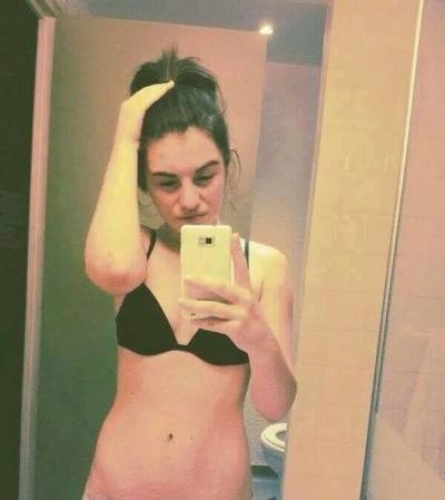 Britany from New York is looking for adult webcam chat