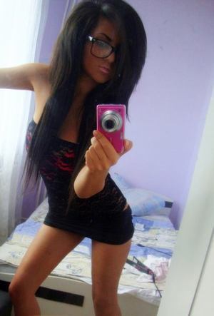 Emma is a cheater looking for a guy like you!