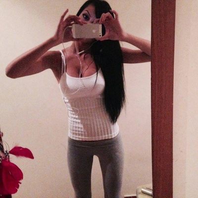 Looking for girls down to fuck? Iesha from Tennessee is your girl