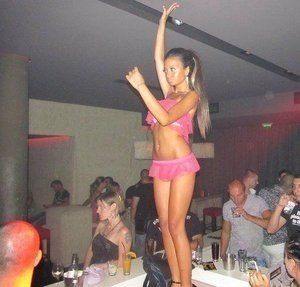 Lizeth from California is looking for adult webcam chat